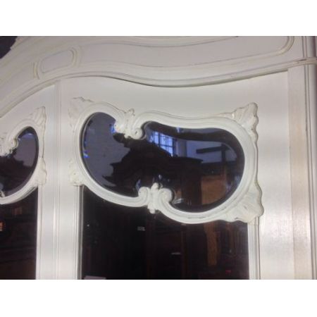 Antiker französischer Kleiderschrank Eiche lackiert ca 1910