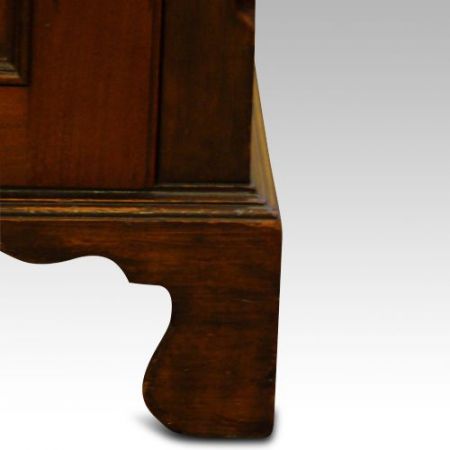 Antiker britischer Mahagoni Kleiderschrank ca 1880