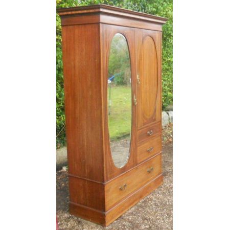Edwardianischer britischer Mahagoni Kleiderschrank antik ca 1900