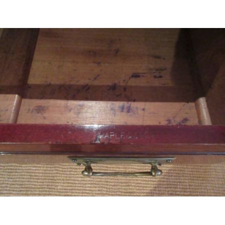 Antiker britischer Mahagoni Schreibtisch ca 1890