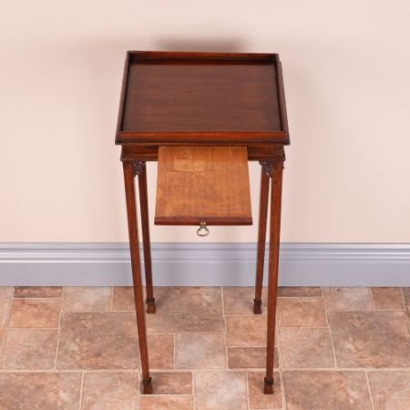 Antiker Mahagoni Beistelltisch britisch ca 1920