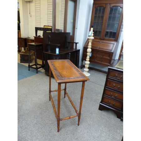 Antiker britischer Eichen Beistelltisch ca 1920