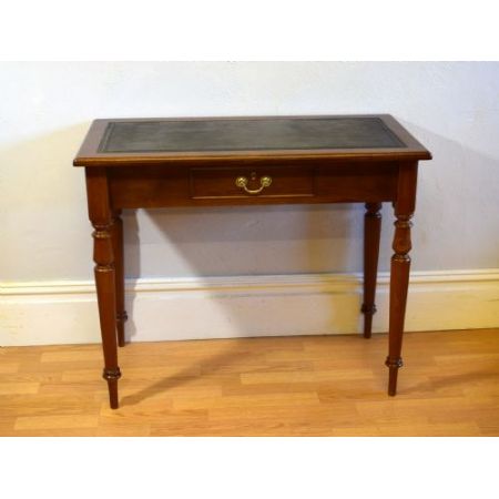 Antiker britischer Nussbaum Schreibtisch ca 1880