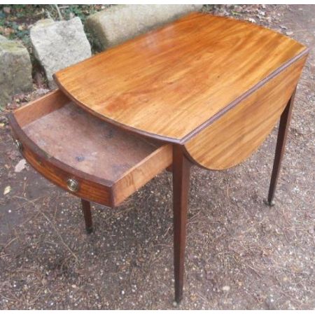 Georgianischer antiker Mahagoni Tisch britisch ca 1800