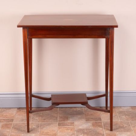 Antiker britischer Mahagoni Beistelltisch ca 1890