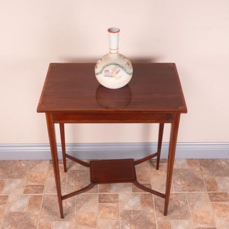 Antiker britischer Mahagoni Beistelltisch ca 1890