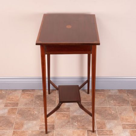Antiker britischer Mahagoni Beistelltisch ca 1890