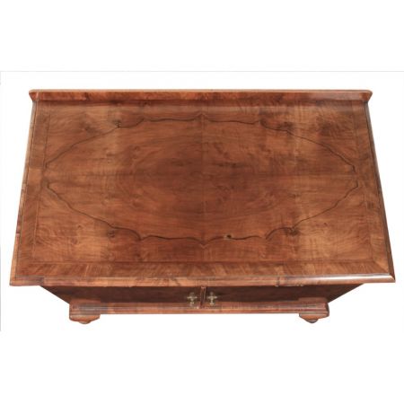 Antikes britisches Nussbaum Sideboard ca 1920