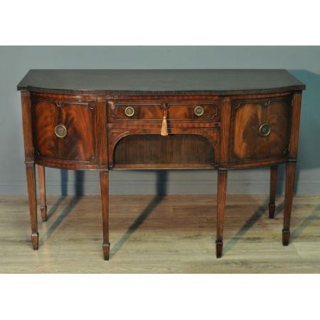 Antikes britisches Mahagoni Sideboard ca 1920