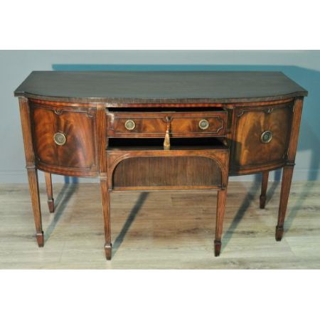 Antikes britisches Mahagoni Sideboard ca 1920
