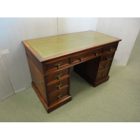 Antiker britischer Mahagoni Schreibtisch ca 1900