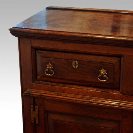 Antikes britisches Eichen Sideboard ca 