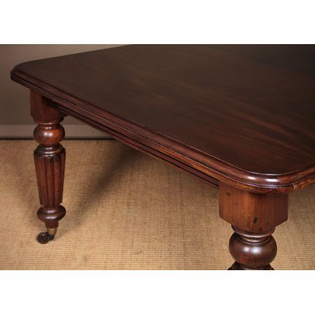 Englischer Mahagoni Esstisch antik ca 1860