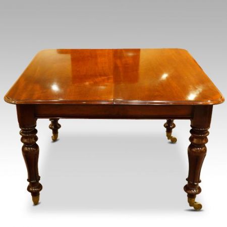 Antiker britischer Mahagoni Esstisch ca 1830