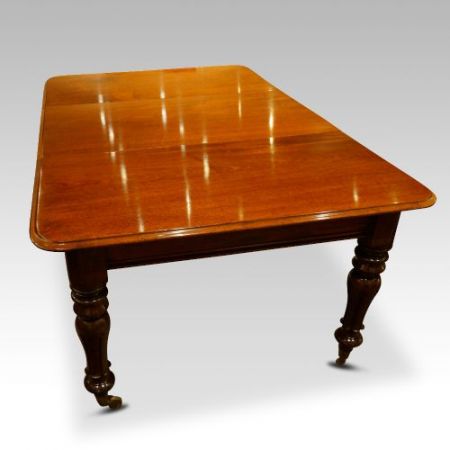 Antiker britischer Mahagoni Esstisch ca 1830