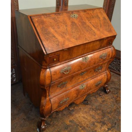 Antiker britischer Nussbaum Sekretär ca 1780