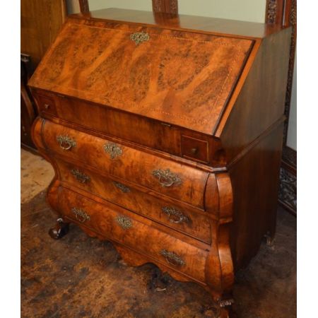 Antiker britischer Nussbaum Sekretär ca 1780