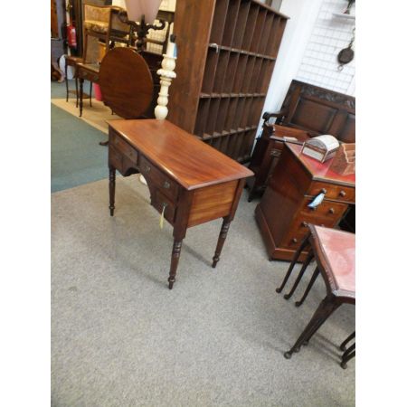 Viktorianisches britisches Mahagoni Sideboard ca 1860