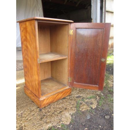 Viktorianischer Mahagoni Nachtschrank britisch antik ca 1860