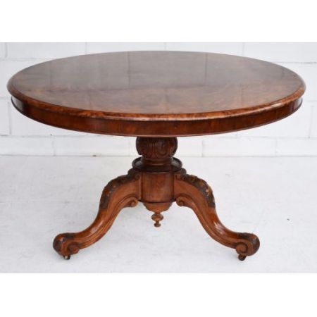 Viktorianischer Nussbaum Sofatisch Breakfast Table antik englisch ca 1860