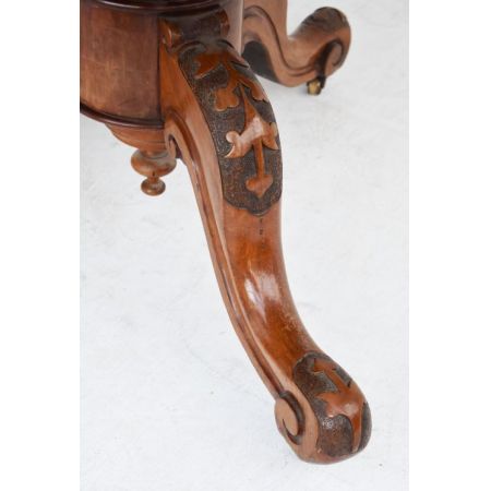 Viktorianischer Nussbaum Sofatisch Breakfast Table antik englisch ca 1860