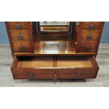 Viktorianischer Arts & Crafts Frisiertisch Nussbaum Garderobe antik britisch ca 1880