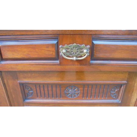 Antiker britischer Mahagoni Bücherschrank ca 1890