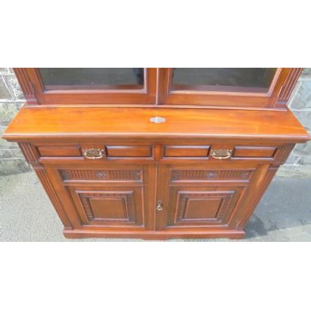 Antiker britischer Mahagoni Bücherschrank ca 1890