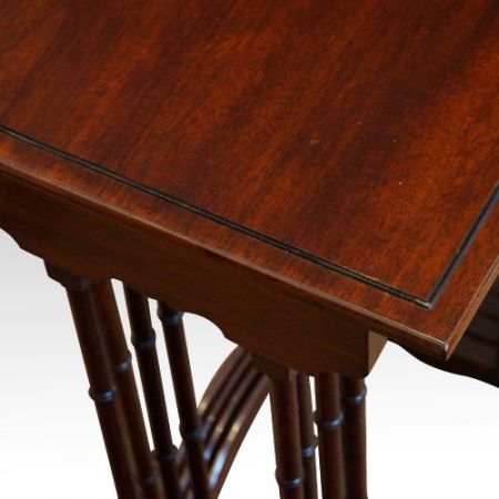 Edwardianische antike Mahagoni Beistelltische britisch ca 1910