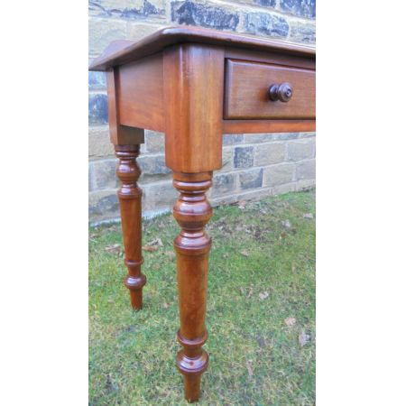 Viktorianischer britischer Mahagoni Beistelltisch antik ca 1860