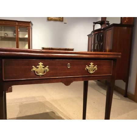 Georgianischer antiker Mahagoni Beistelltisch britisch ca 1750