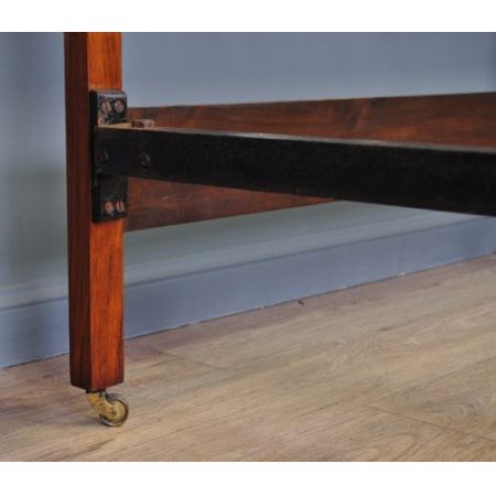 Antikes britisches Arts & Crafts Bettgestell Nussbaum Bett ca 1860