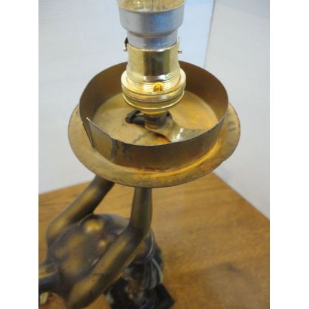 Antike britische Art Deco Lampe Figur Tischlampe Skulptur ca 1930