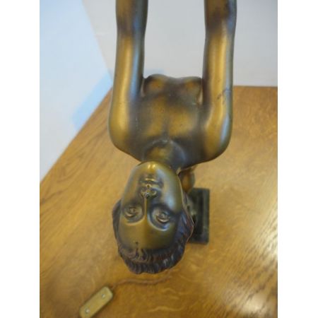 Antike britische Art Deco Lampe Figur Tischlampe Skulptur ca 1930