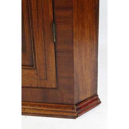 Georgianischer antiker Mahagoni Eckschrank britisch ca 1800