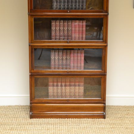 Antiker britischer Globe Wernicke Bücherschrank Nussbaum ca 1890