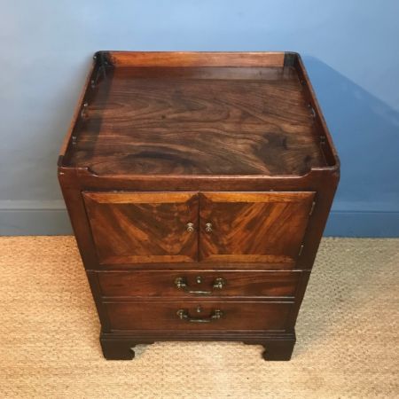 Britischer georgianischer Mahagoni Beistelltisch Nachtschrank antik ca 1780