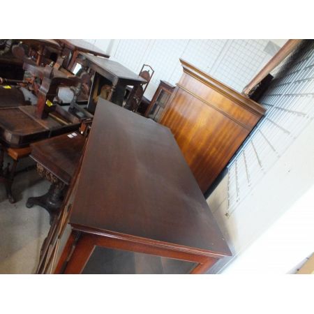 Antike britische Nussbaum Vitrine ca 1930