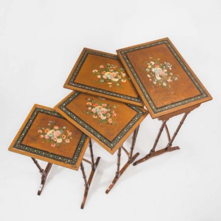 Antike britische Satinholz Beistelltische ca 1900