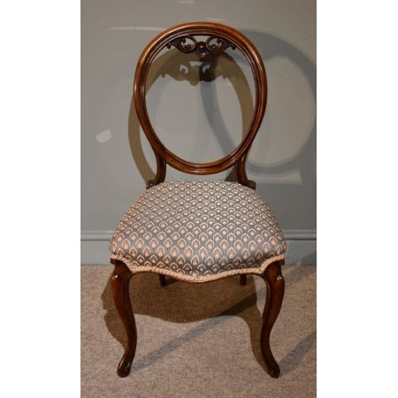 Antike britische Nussbaum Stühle Esszimmerstühle ca 1860