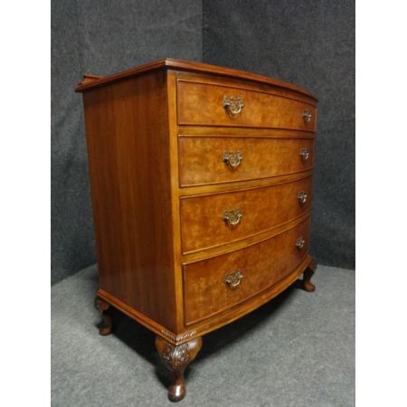 Englische antike Nussbaum Kommode ca 1920