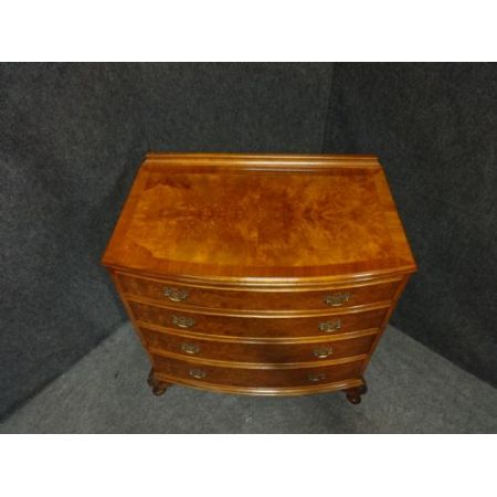 Englische antike Nussbaum Kommode ca 1920