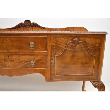 Antikes britisches Nussbaum Sideboard ca 1930