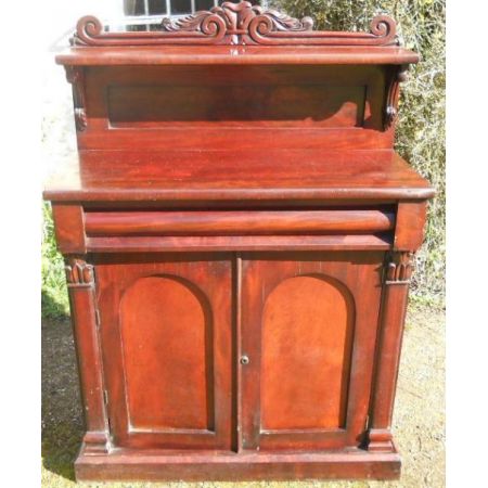 Viktorianisches antikes Mahagoni Sideboard Chiffonnier englisch ca 1850