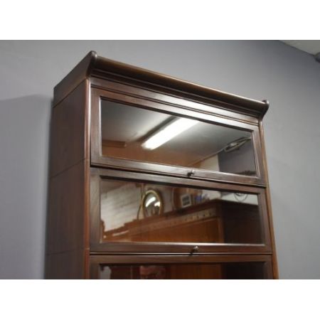 Antikes britisches Mahagoni Bücherregal ca 1930