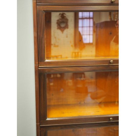 Antikes britisches Mahagoni Bücherregal ca 1930