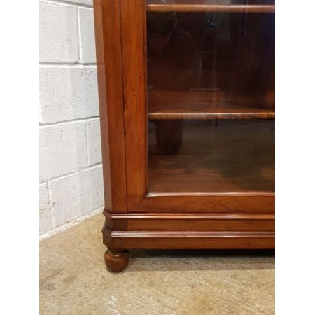 Antiker französischer Bücherschrank Nussbaum ca 1880