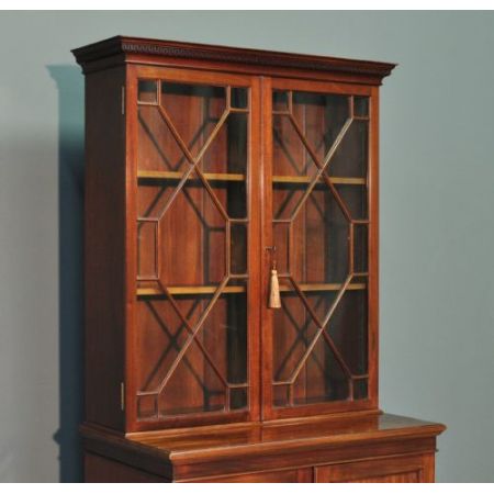 Antiker britischer Mahagoni Bücherschrank ca 1910