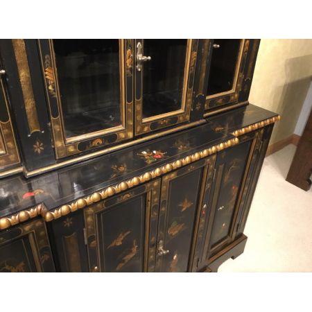 Antiker britischer Chinoiserie Bücherschrank ca 1920