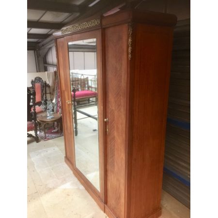 Antiker französischer Kleiderschrank Nussbaum Kingwood ca 1900